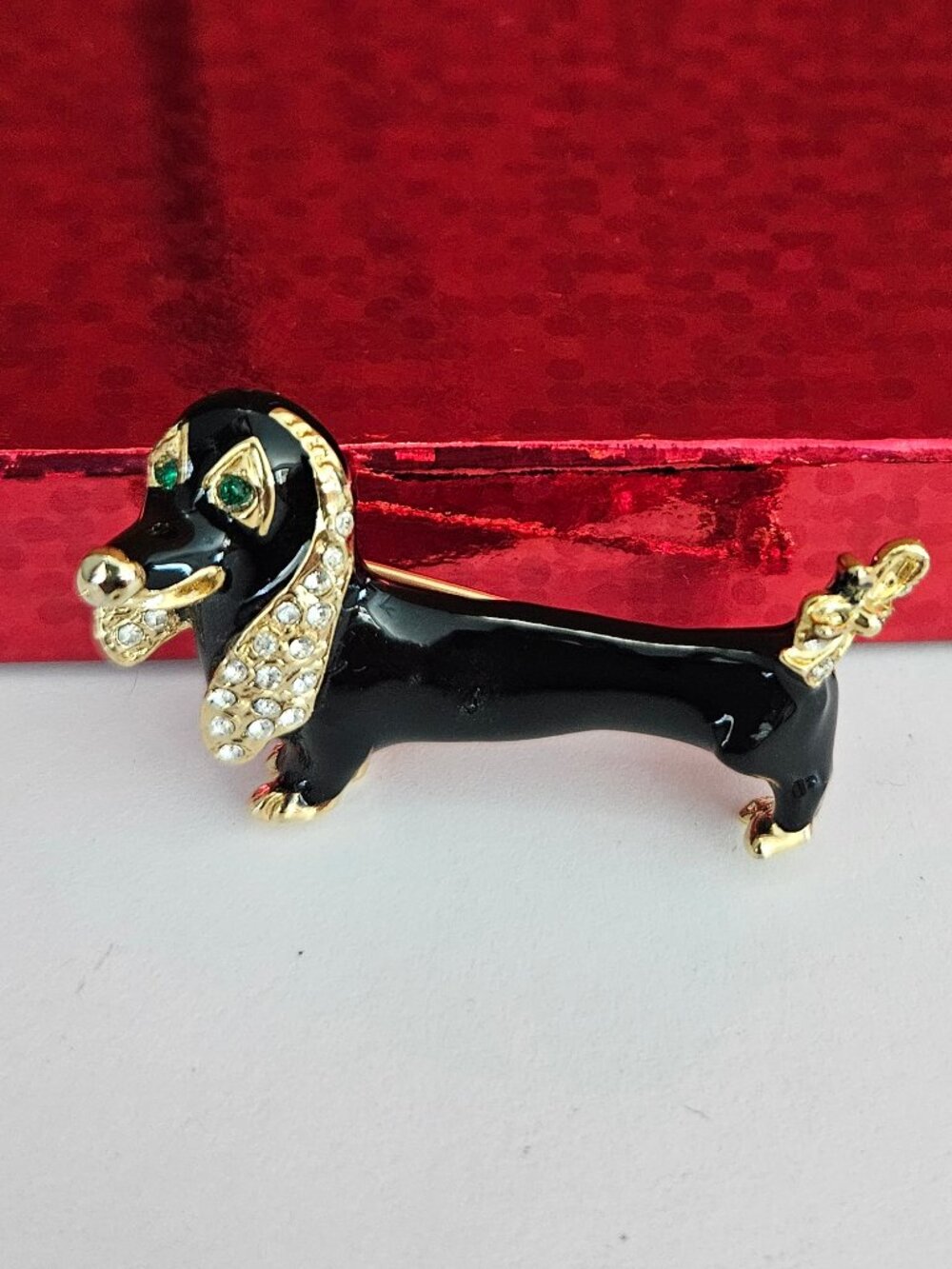 Vintage Black Enamal Dachshund Brooch Pin w/ Green and /Clear Rhinestone Accents